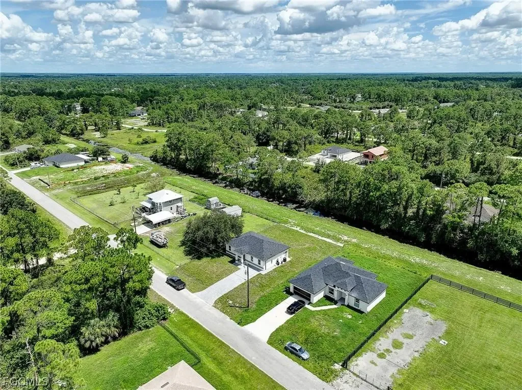 940 Lakeside Drive Lehigh Acres FL 33974