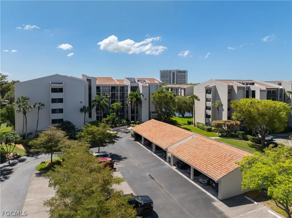 4160 Steamboat Bend E Fort Myers FL 33919