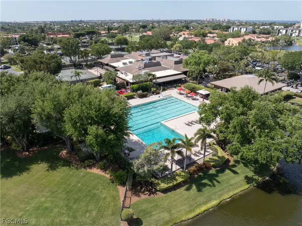4160 Steamboat Bend E Fort Myers FL 33919