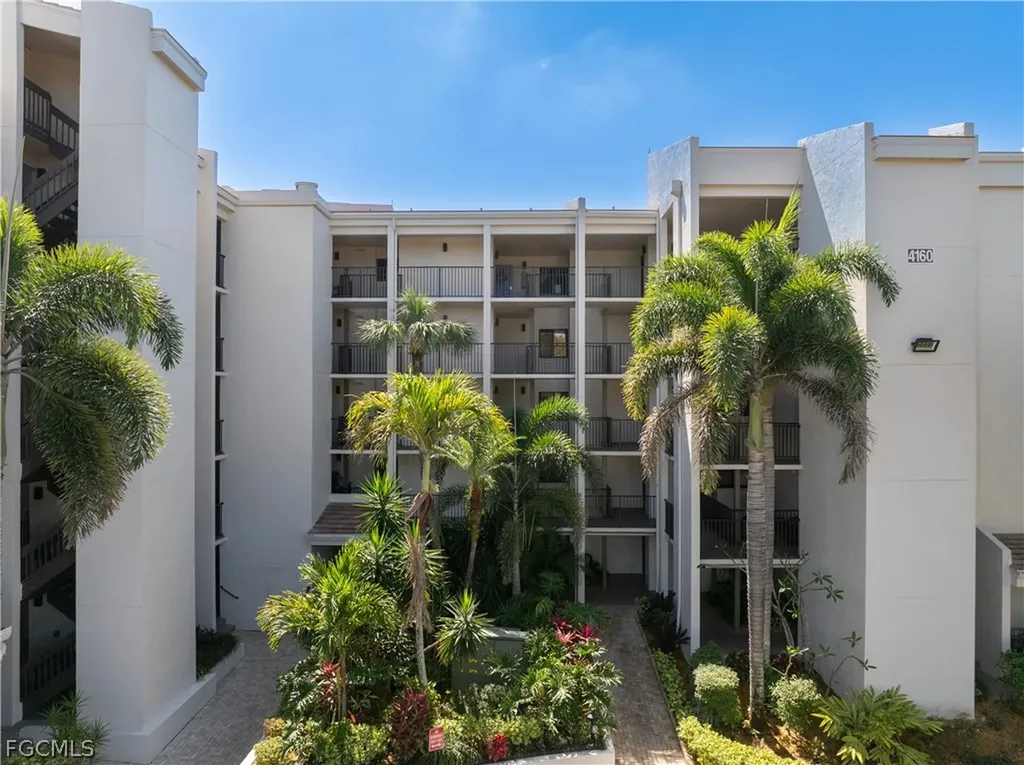 4160 Steamboat Bend E Fort Myers FL 33919