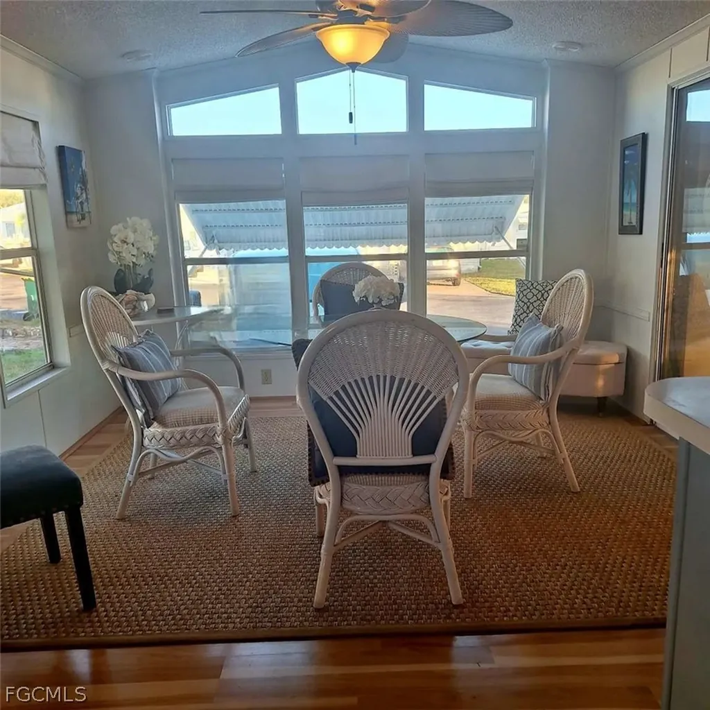 9 Pearl Drive Naples FL 34114