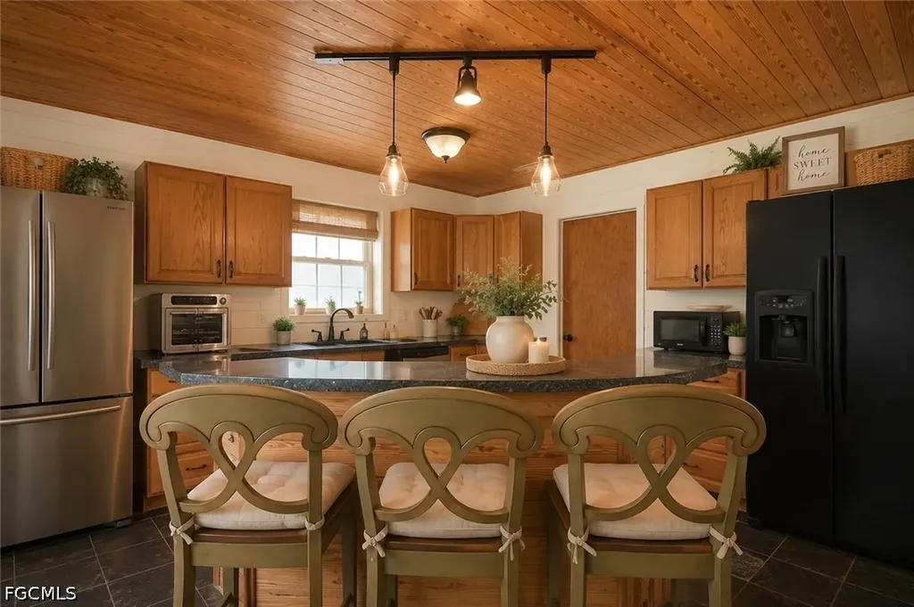 20325 Idlewood Road North Fort Myers FL 33917