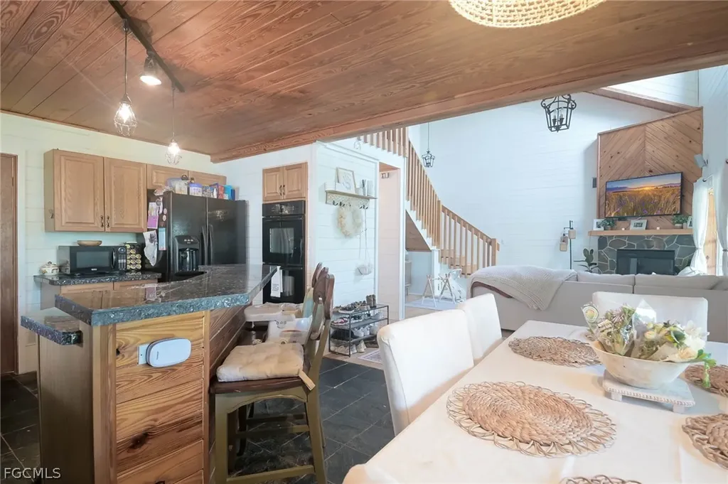 20325 Idlewood Road North Fort Myers FL 33917