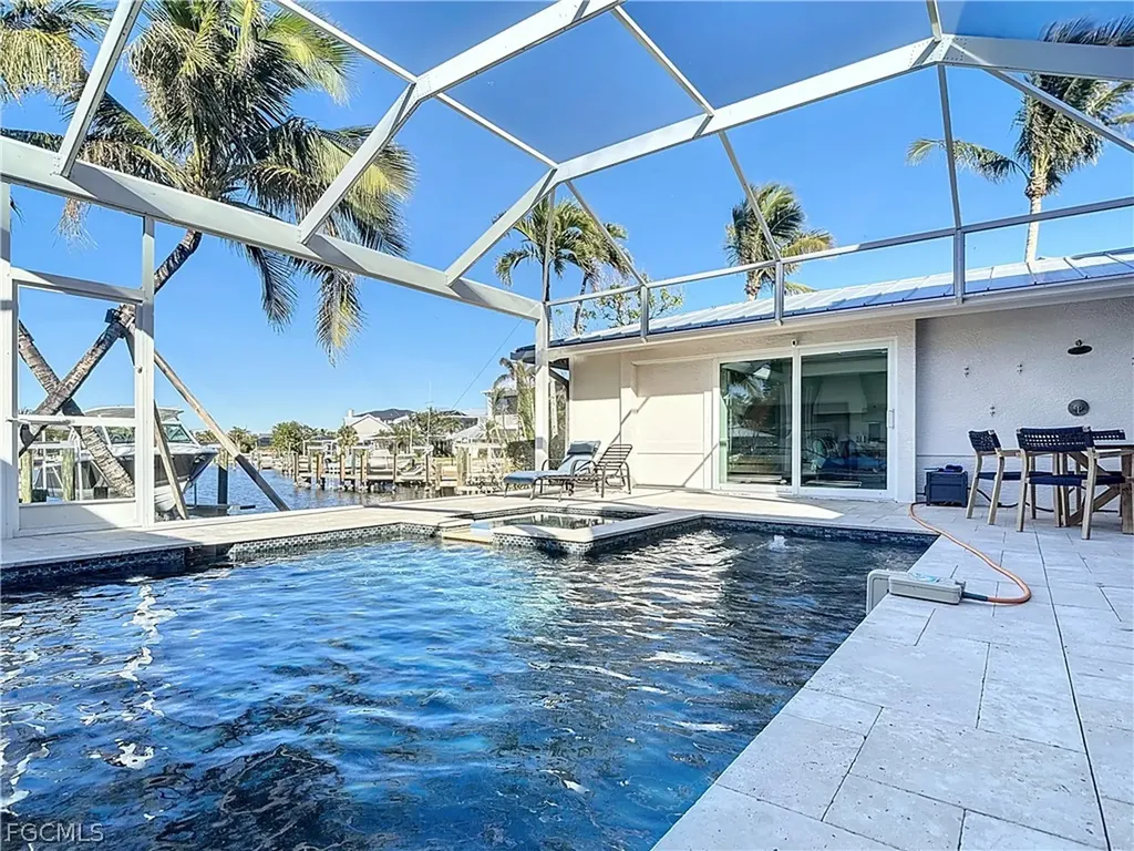 750 Periwinkle Way Sanibel FL 33957