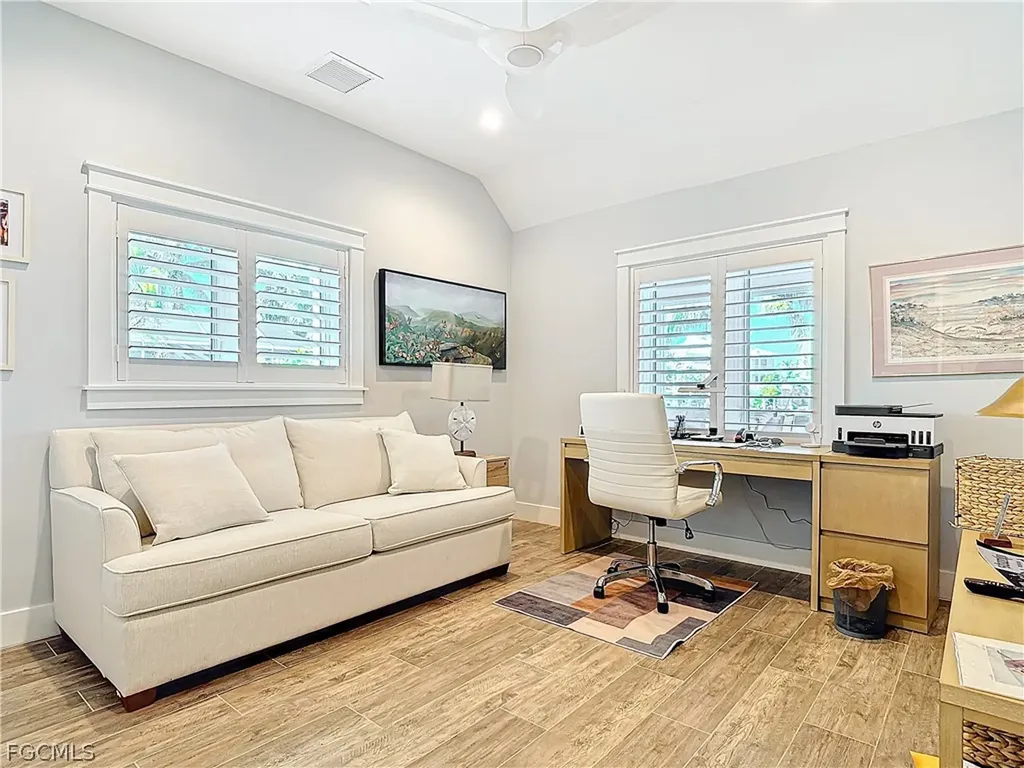750 Periwinkle Way Sanibel FL 33957