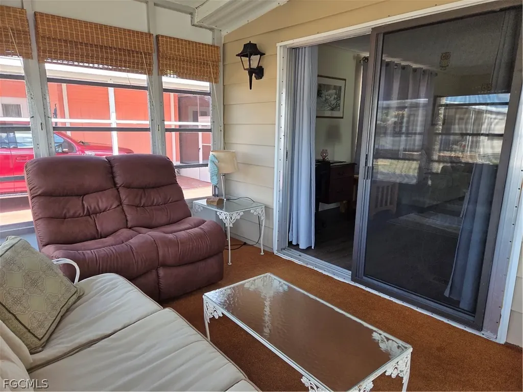 561 Winning Way North Fort Myers FL 33917