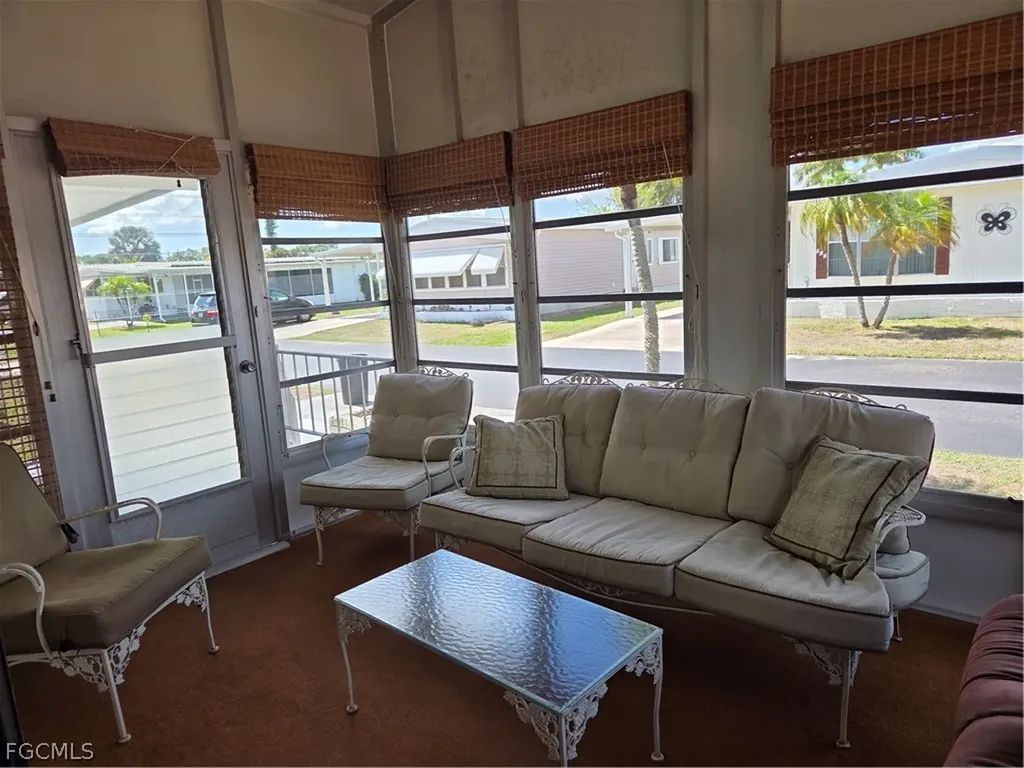 561 Winning Way North Fort Myers FL 33917