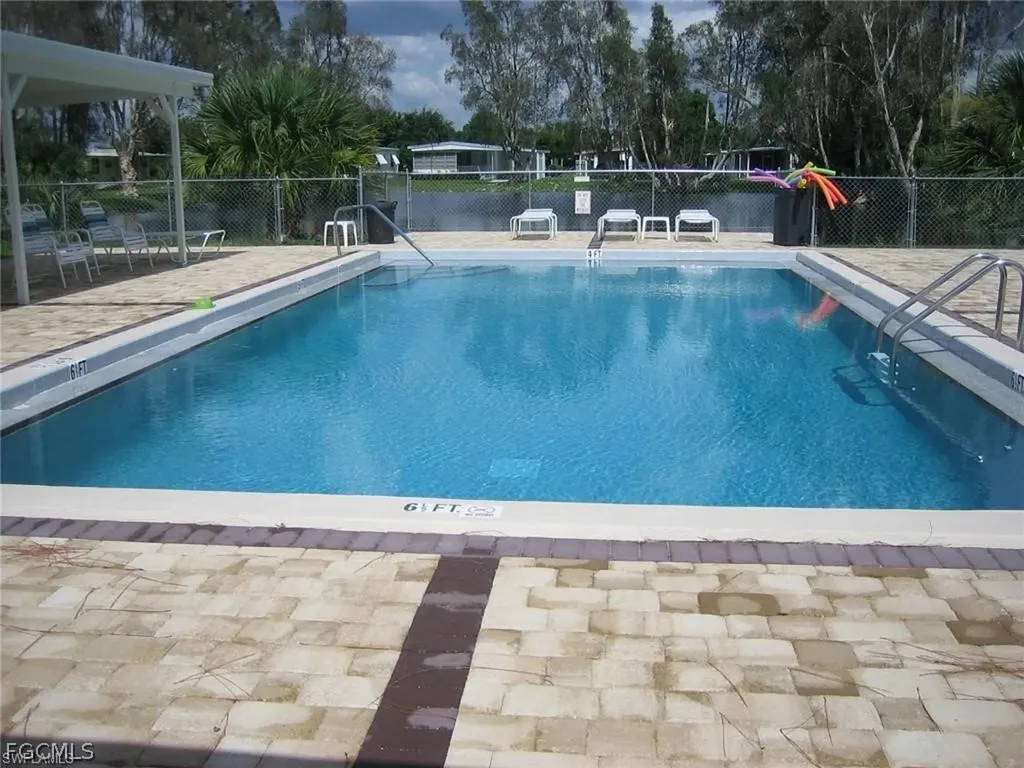 561 Winning Way North Fort Myers FL 33917