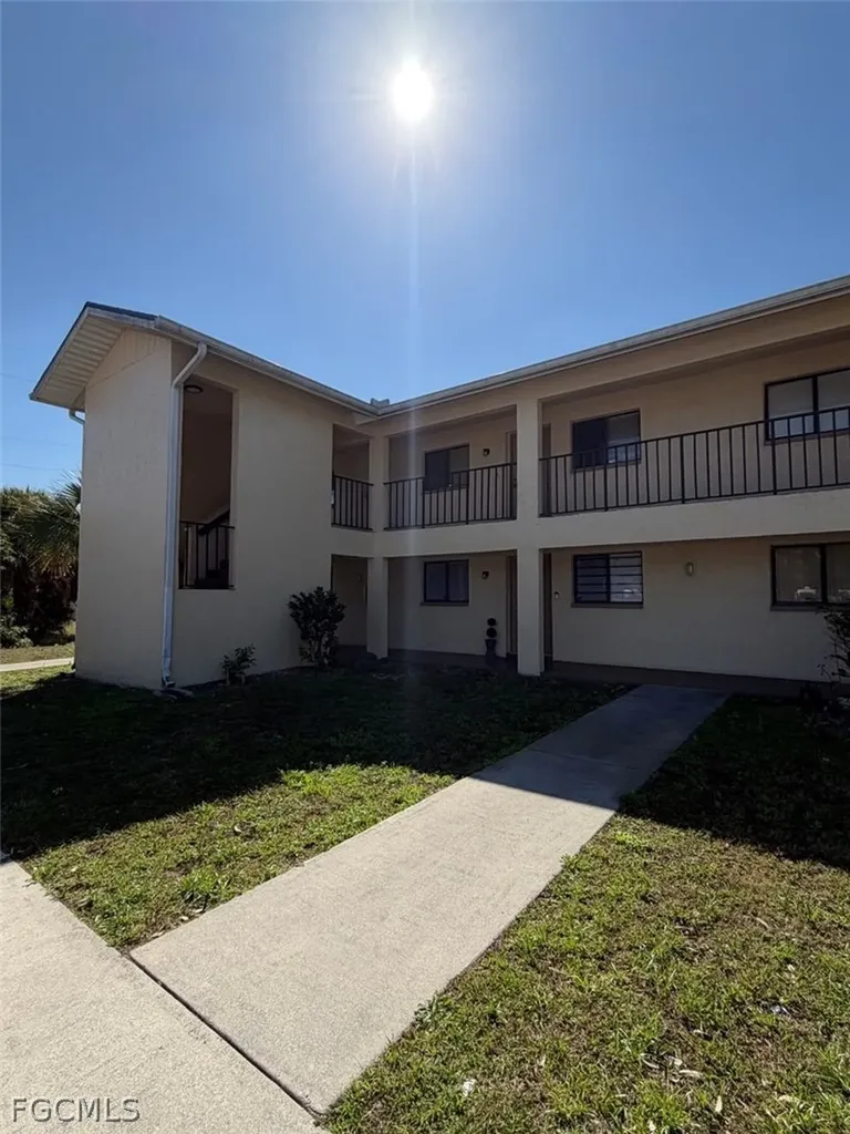 618 Gerald Avenue Lehigh Acres FL 33936