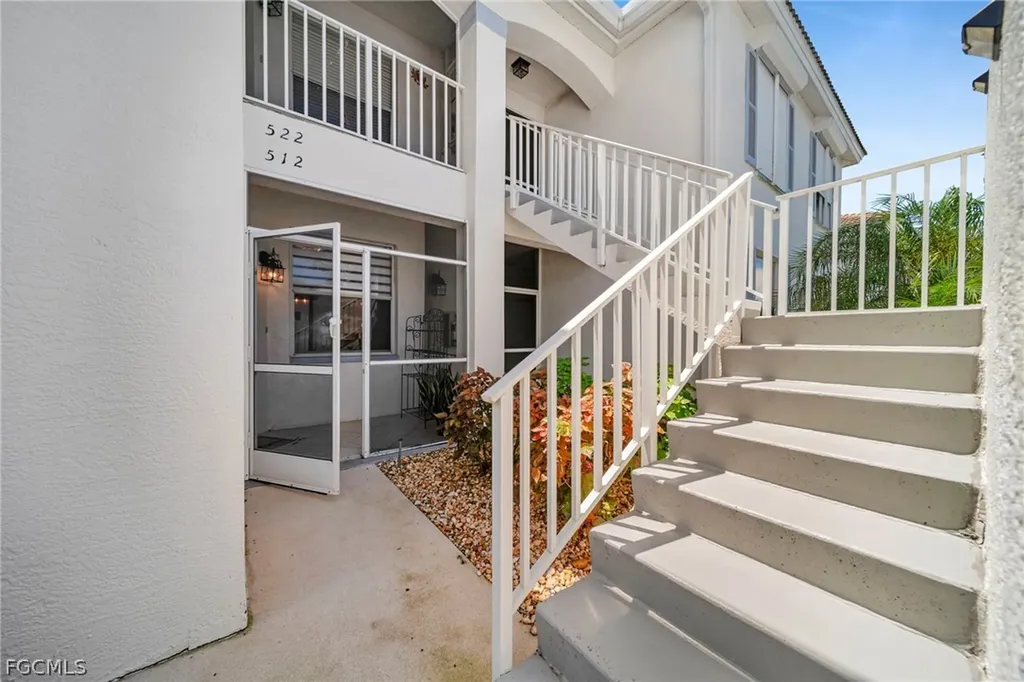 1024 Mainsail Drive Naples FL 34114