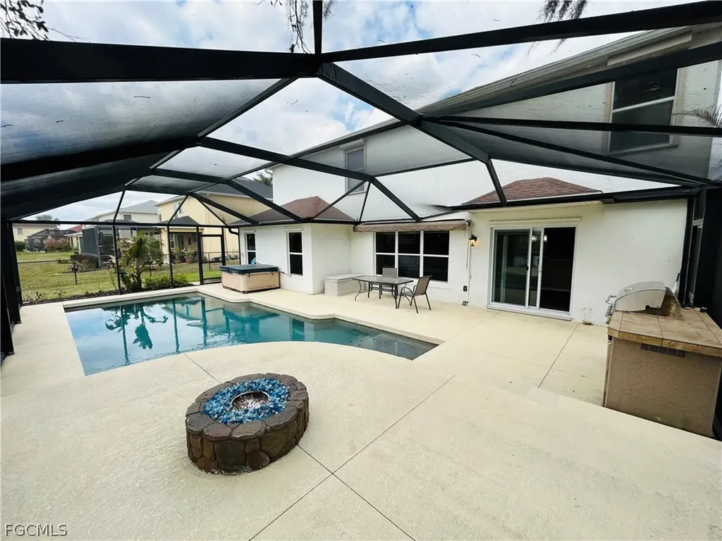 18270 Pine Nut Court Lehigh Acres FL 33972