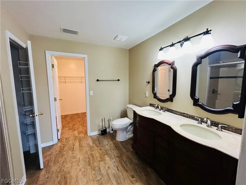 18270 Pine Nut Court Lehigh Acres FL 33972