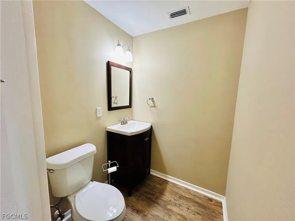 18270 Pine Nut Court Lehigh Acres FL 33972