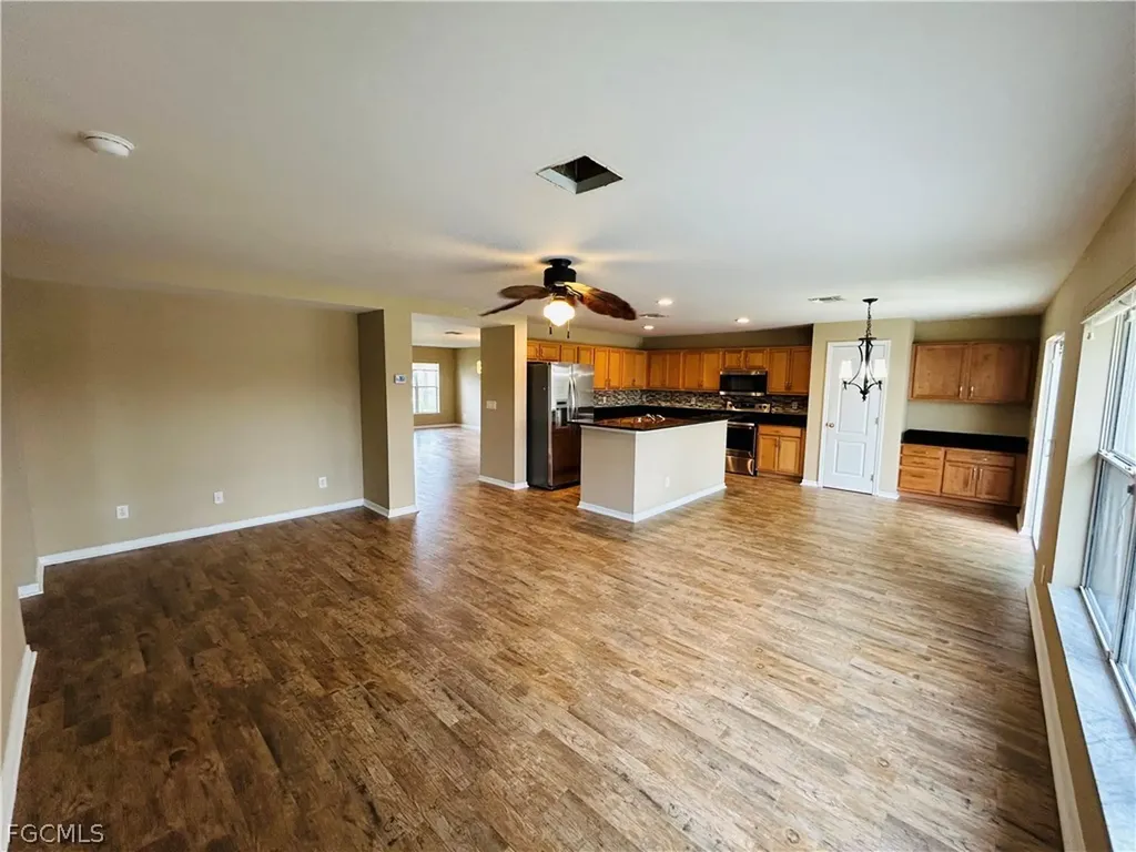 18270 Pine Nut Court Lehigh Acres FL 33972