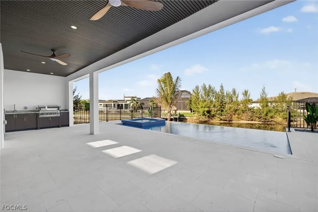 2822 SW 17th Avenue Cape Coral FL 33914