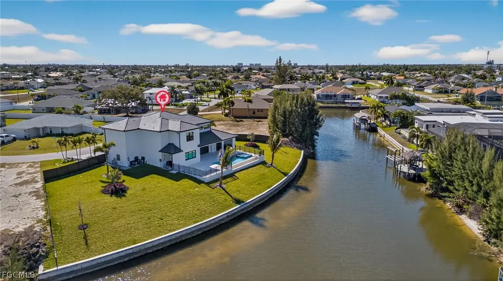 2822 SW 17th Avenue Cape Coral FL 33914