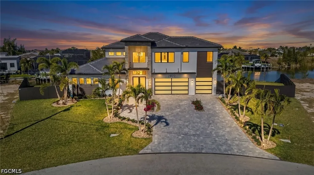 2822 SW 17th Avenue Cape Coral FL 33914
