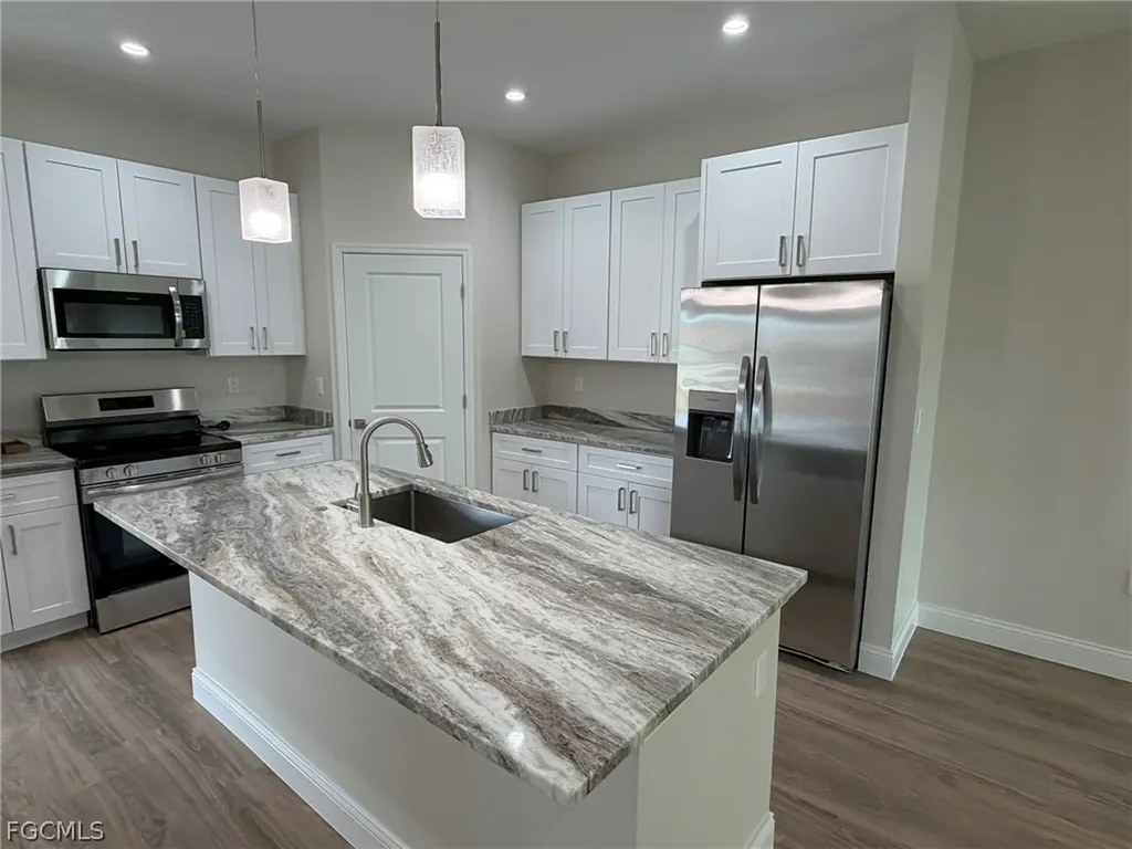 1144/1146 SW 47th Terrace Cape Coral FL 33914