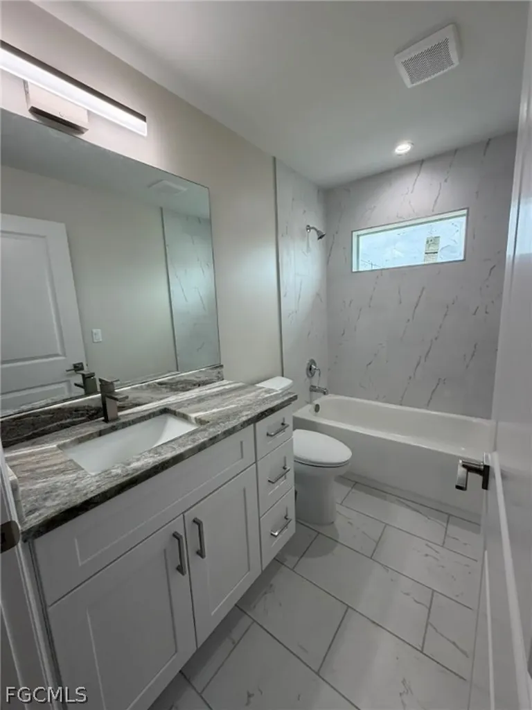1144/1146 SW 47th Terrace Cape Coral FL 33914