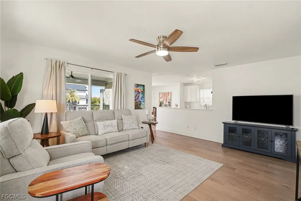 942 Prescott Street Fort Myers Beach FL 33931