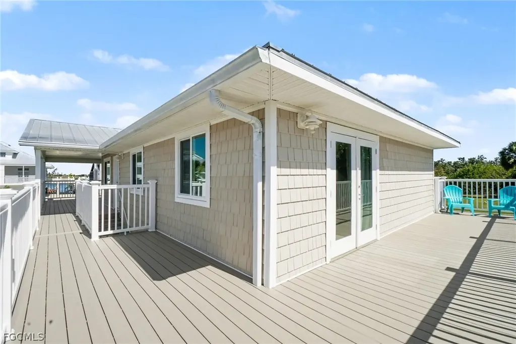 942 Prescott Street Fort Myers Beach FL 33931