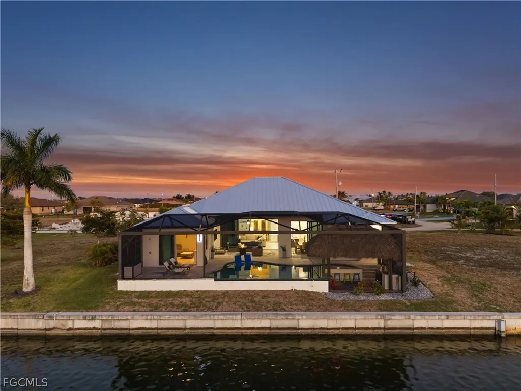 1418 NW 37th Place Cape Coral FL 33993