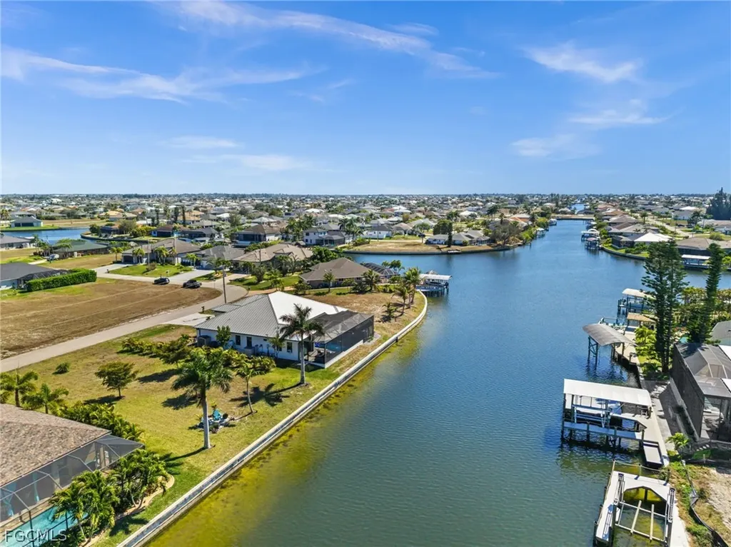 1418 NW 37th Place Cape Coral FL 33993