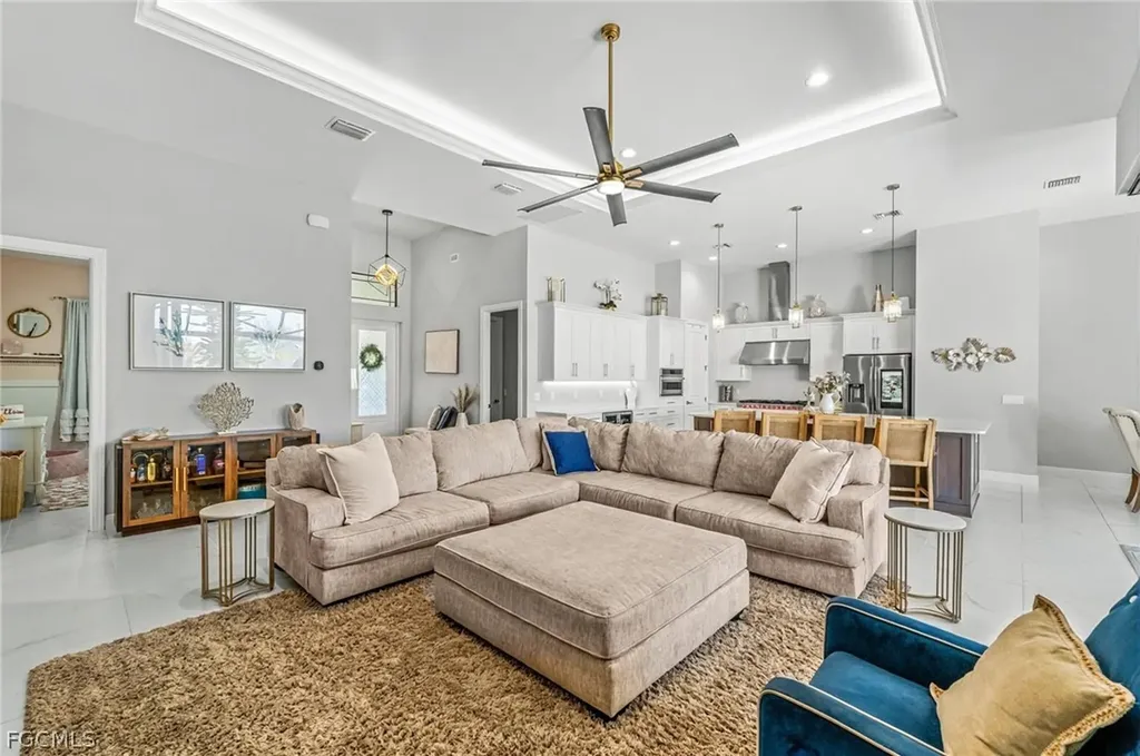 1418 NW 37th Place Cape Coral FL 33993