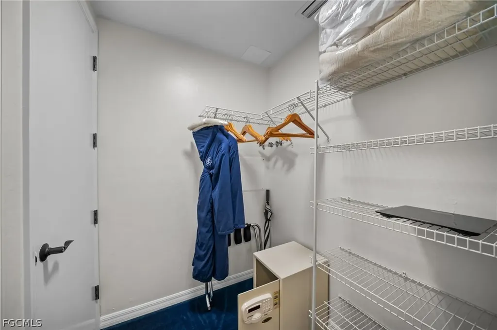 221 9th Street S Naples FL 34102