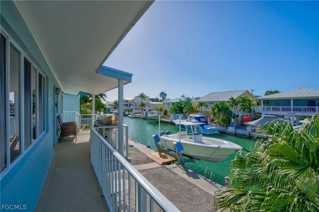 280 Airport Drive S Summerland Key FL 33042