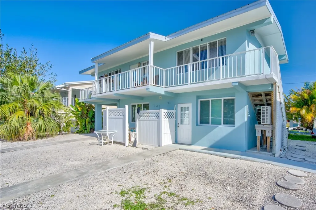 280 Airport Drive S Summerland Key FL 33042