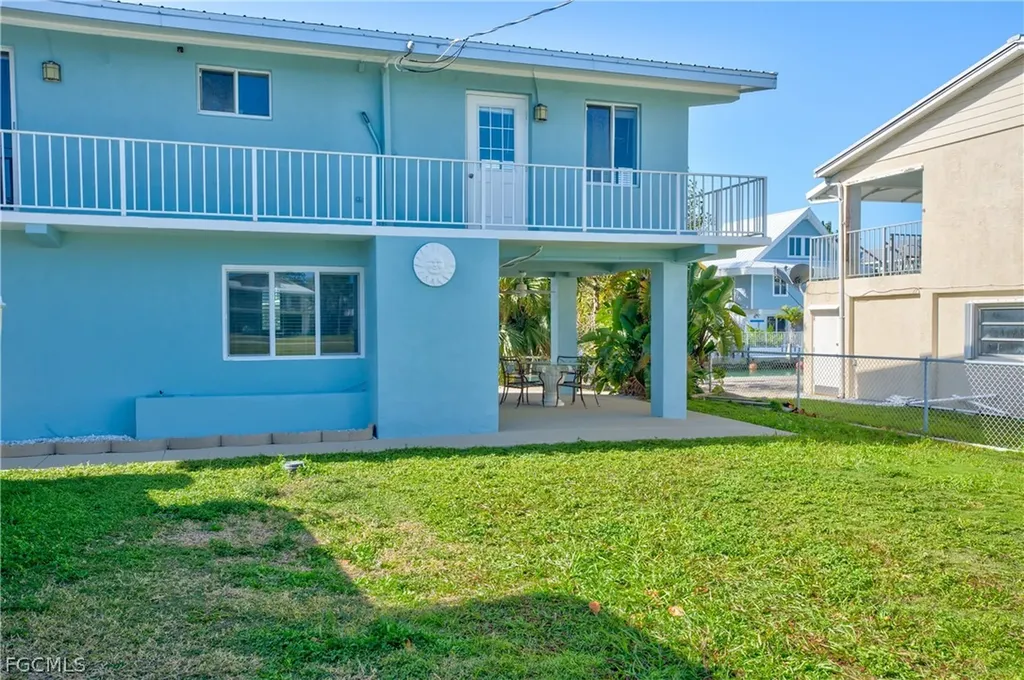280 Airport Drive S Summerland Key FL 33042