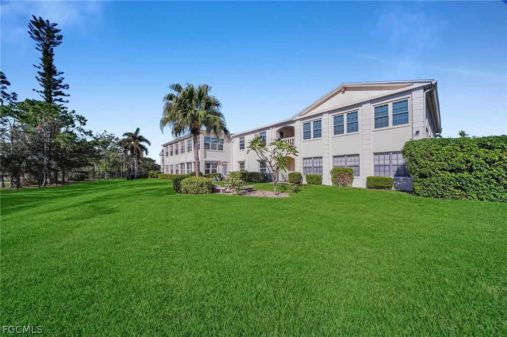 13540 Stratford Place Circle Fort Myers FL 33919