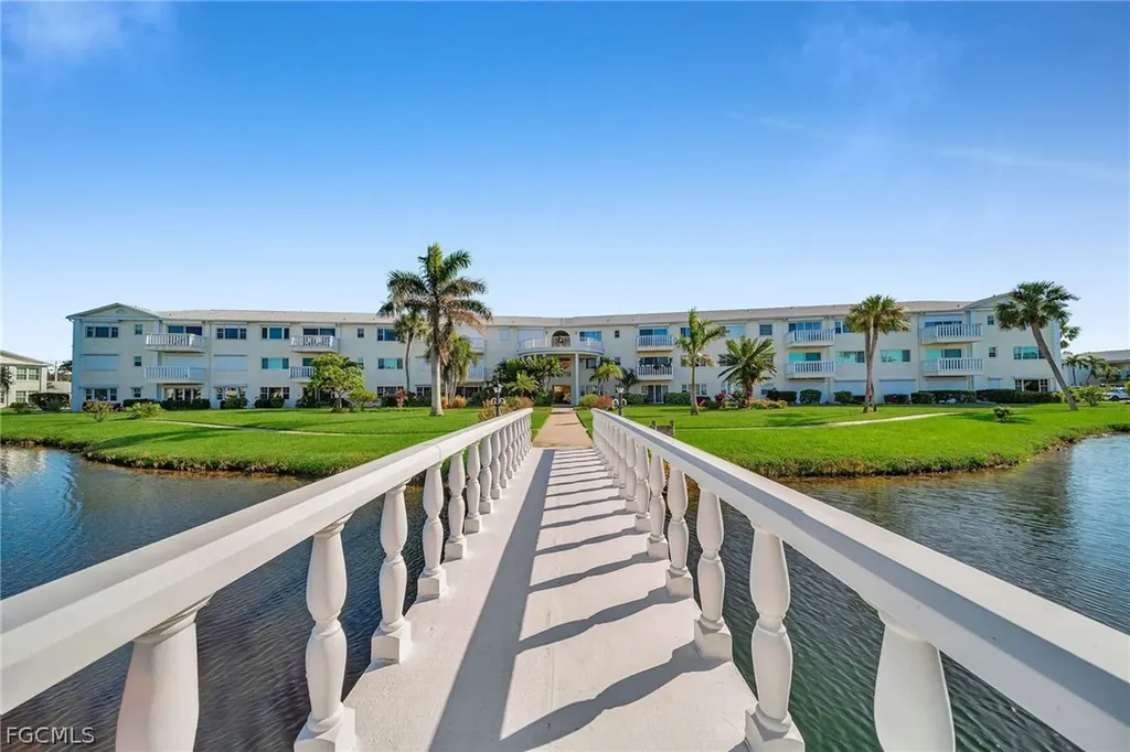 13540 Stratford Place Circle Fort Myers FL 33919
