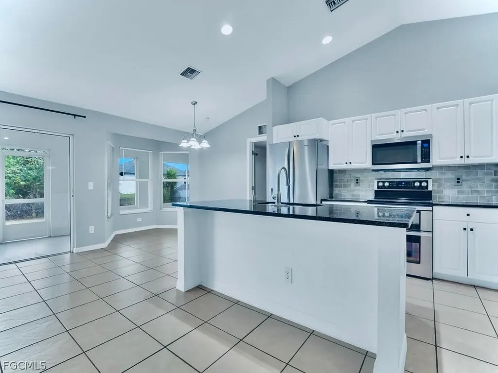 2602 15th Street SW Lehigh Acres FL 33976