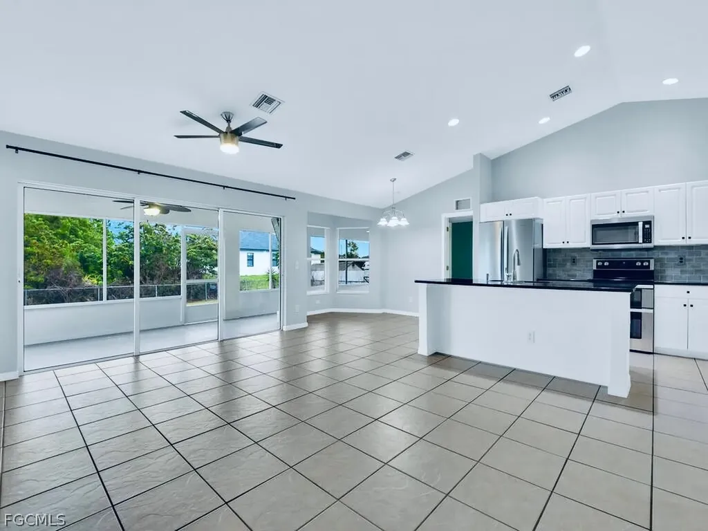 2602 15th Street SW Lehigh Acres FL 33976