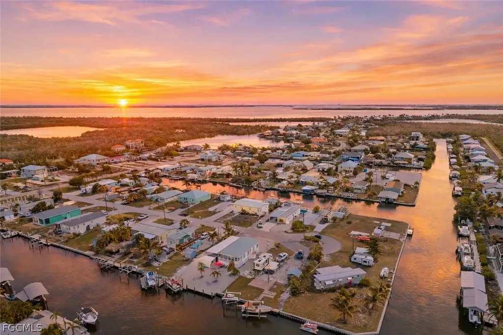 2705 Patterson Court St. James City FL 33956