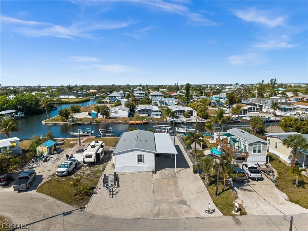 2705 Patterson Court St. James City FL 33956