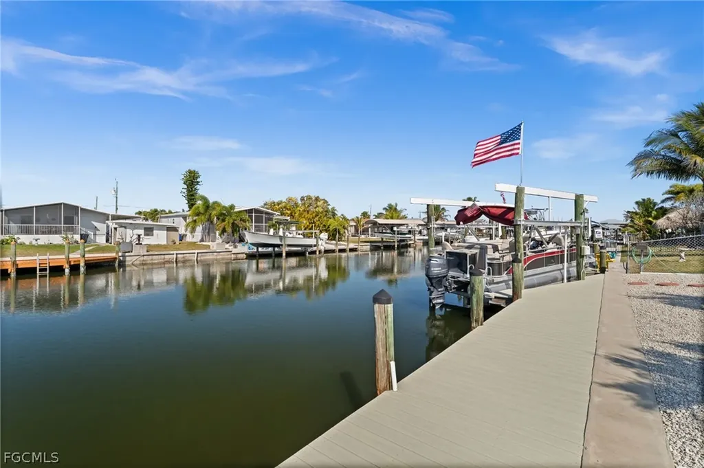 2705 Patterson Court St. James City FL 33956