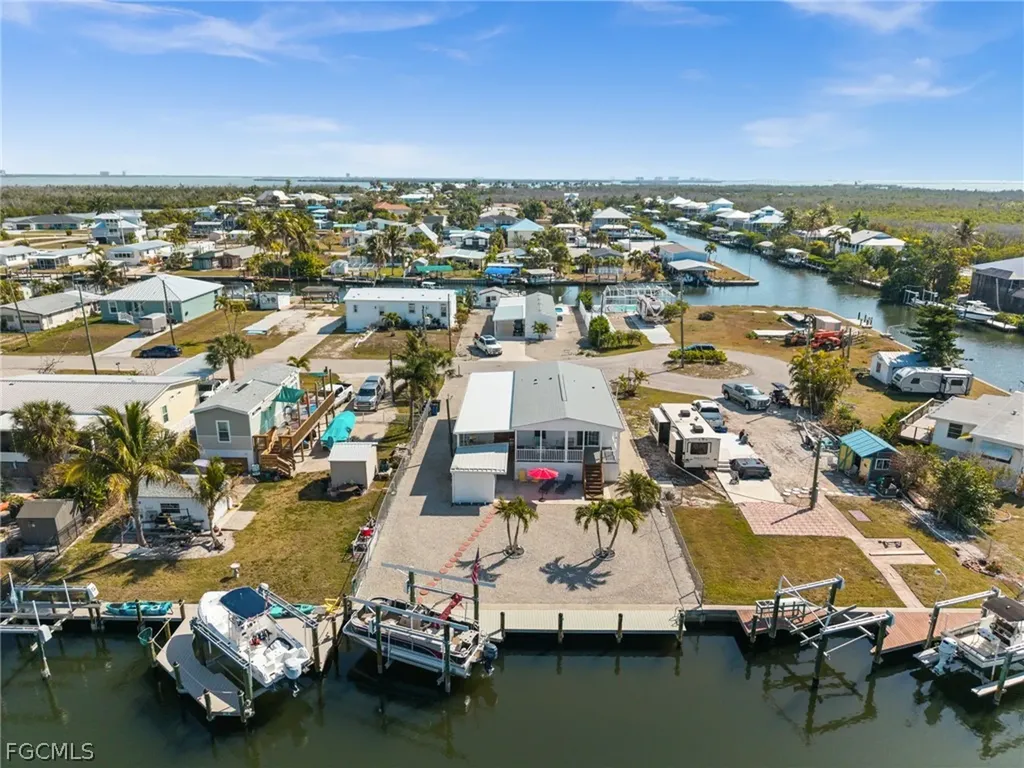 2705 Patterson Court St. James City FL 33956