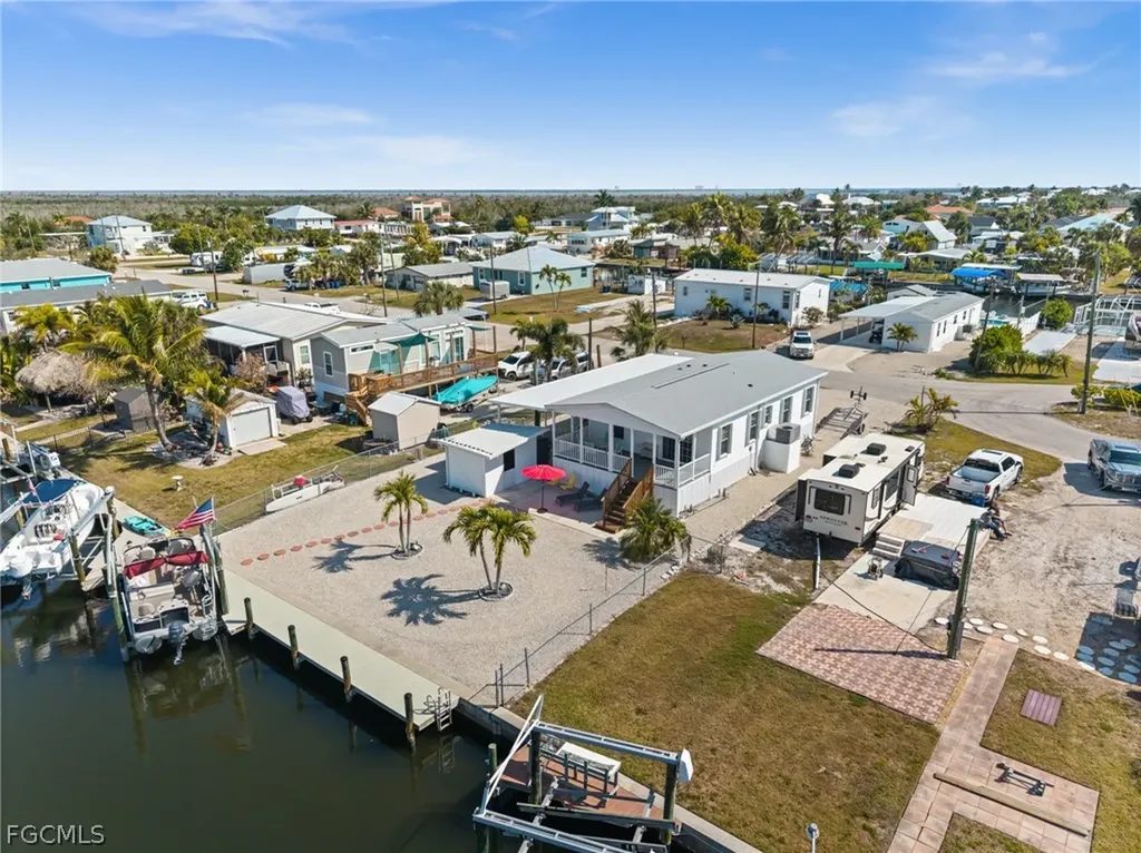 2705 Patterson Court St. James City FL 33956