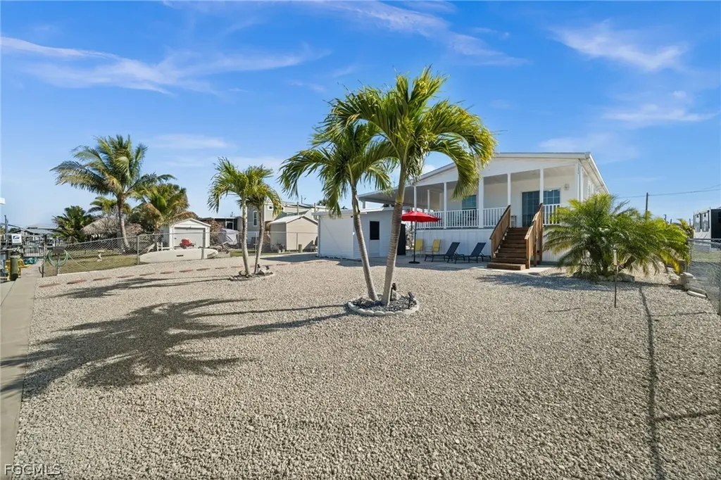 2705 Patterson Court St. James City FL 33956