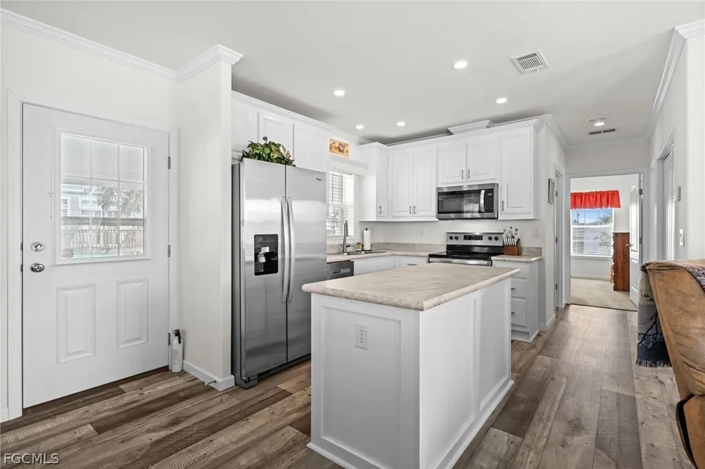 2705 Patterson Court St. James City FL 33956