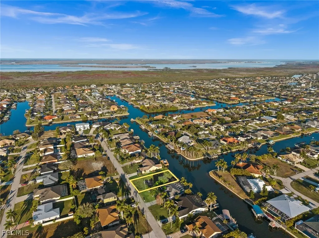 2623 SW 35th Lane Cape Coral FL 33914
