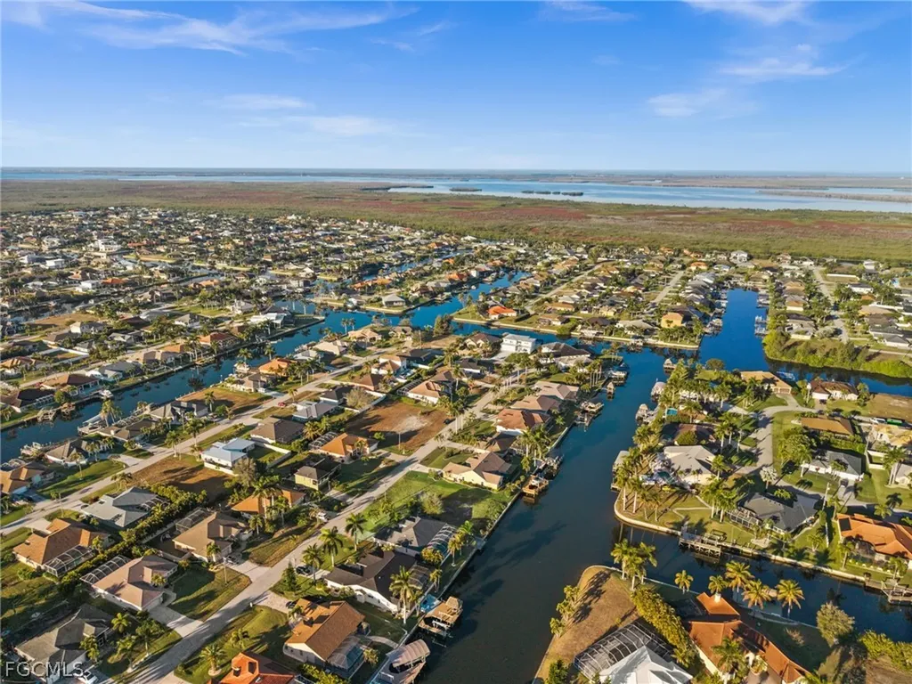 2623 SW 35th Lane Cape Coral FL 33914