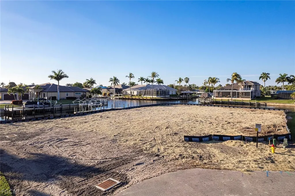3303 SE 18th Place Cape Coral FL 33904
