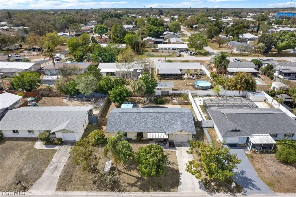 1371 Torreya Circle North Fort Myers FL 33917