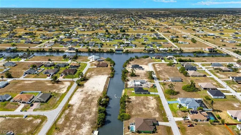 1031 NW 23rd Avenue Cape Coral FL 33993