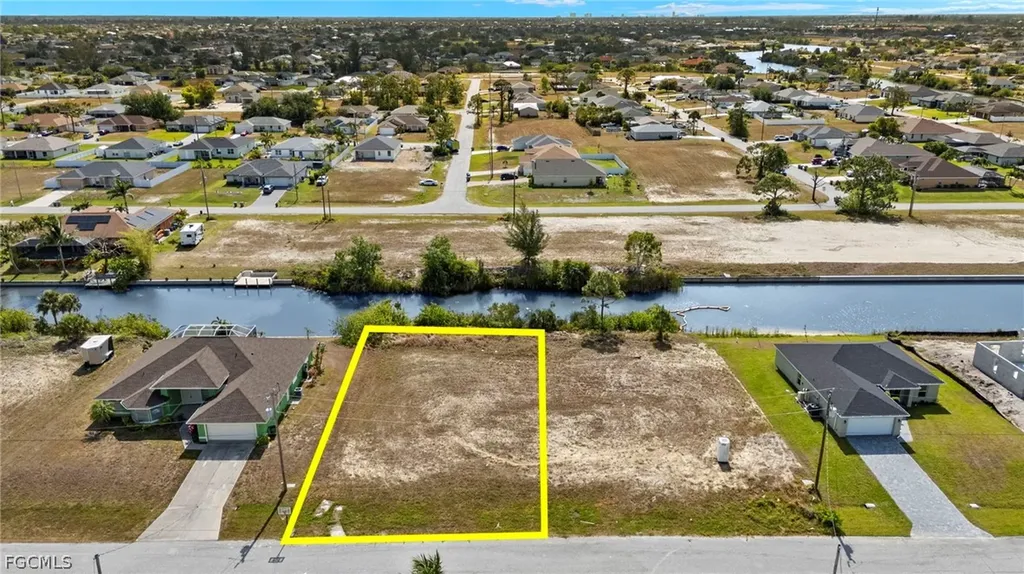 1031 NW 23rd Avenue Cape Coral FL 33993