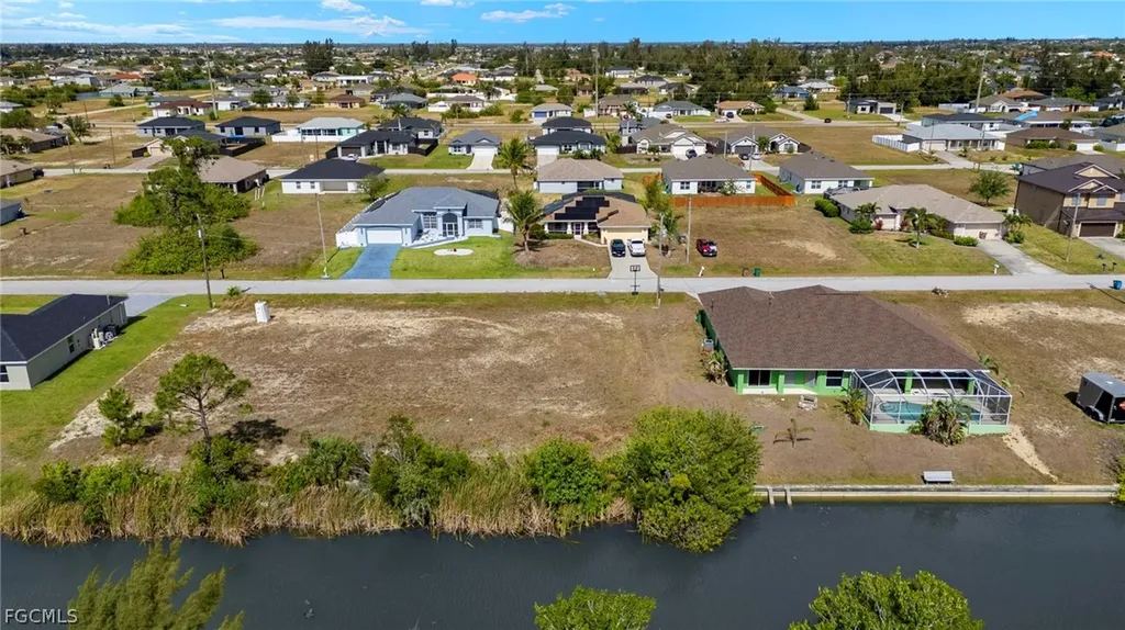1031 NW 23rd Avenue Cape Coral FL 33993